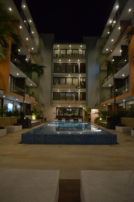 The City Luxury Suites Playa del Carmen Extérieur photo